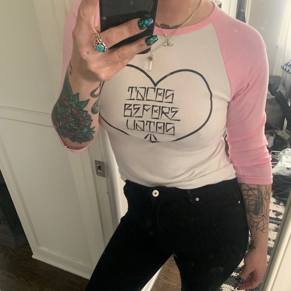 Bella Donna baseball tee
